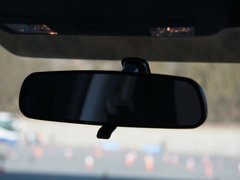 2011款 2.0 自动 舒适型 7座