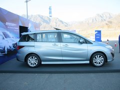 2011款 2.0 自动 舒适型 7座