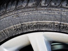2011款 1.6 自动 尊雅型