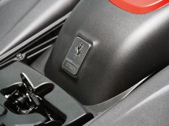 2012款 6.3L V12