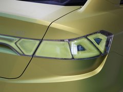2012款 1.6L 自动 豪华型