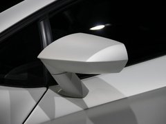 2011款 6.5L AT LP700-4