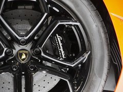 2011款 6.5L AT LP700-4