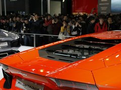 2011款 6.5L AT LP700-4