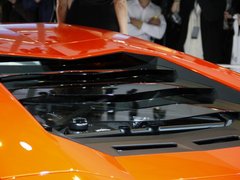 2011款 6.5L AT LP700-4