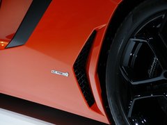 2011款 6.5L AT LP700-4