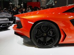 2011款 6.5L AT LP700-4