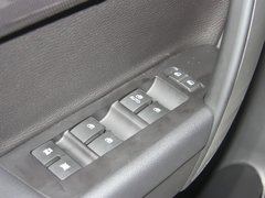 2011款 2.4L 自动 舒适型 5座