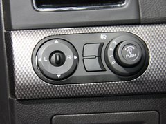 2011款 2.4L 自动 舒适型 5座