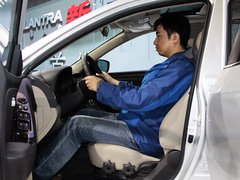 2011款 1.6L 自动 舒适型 GL