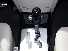 2011款 1.6L 自动 舒适型 GL