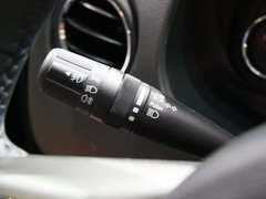 2011款 2.4 CVT 豪华导航型 5座