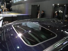 2011款 2.4 CVT 豪华导航型 5座