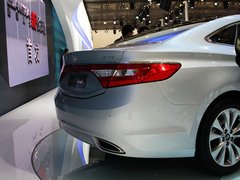 2011款 2.4L 自動 舒適型