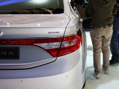 2011款 2.4L 自動 舒適型