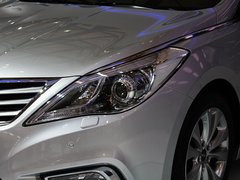 2011款 2.4L 自動 舒適型