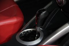 2012款 1.6T 自动 旗舰版