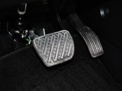 2011款 1.6L CVT 舒适版
