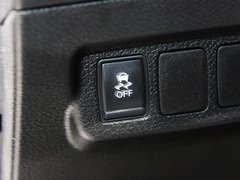2011款 1.6L CVT 舒适版