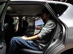 2011款 1.6L CVT 舒适版