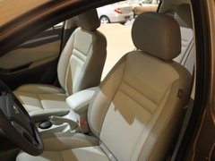 2012款 2.0L CVT 典雅版