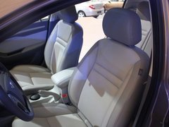 2012款 2.0L CVT 典雅版
