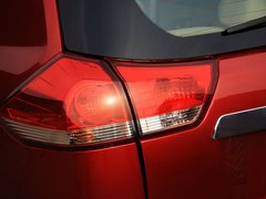 2012款 1.5 手动 精英型 5座