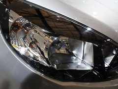 2012款 1.5L 手动 两驱精英型 5座