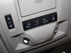 2012款 3.0 自动 豪华版 7座