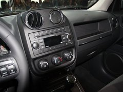 2011款 2.4 CVT 运动版 5座