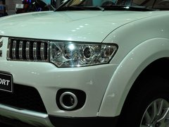 2011款 3.0 自动 豪华导航版7座
