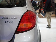 2011款 1.5 手动 尊贵型