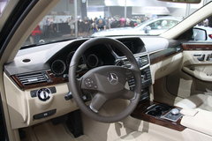 2011款 E300L 3.0L 时尚尊贵型