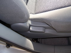 2006款 1.4SL 手动 