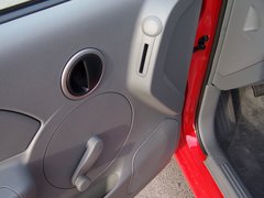 2006款 1.4SL 手动 