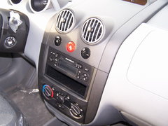2006款 1.4SL 手动 
