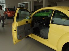 2010款 1.6L 自动 