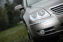 2009款 3.6L 5座加长舒适版