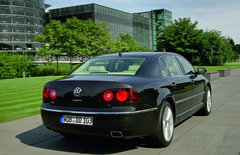 2009款 3.6L 5座加长舒适版