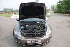 2009款 3.6L 5座加長(zhǎng)舒適版