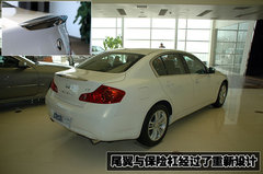 2004款 3.5T 自动 Sedan