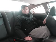 2010款 G25 2.5L 自动 运动版