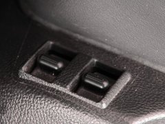 2010款 G25 2.5L 自动 运动版