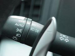 2010款 G25 2.5L 自动 运动版