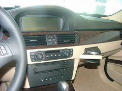 2008款 320i 2.0L 进取型