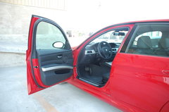 2008款 320i 2.0L 进取型