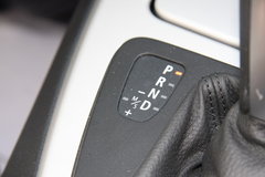 2008款 320i 2.0L 进取型