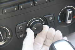2008款 320i 2.0L 进取型