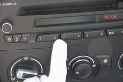 2008款 320i 2.0L 进取型