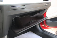 2008款 320i 2.0L 進(jìn)取型